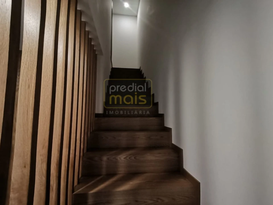 Moradia T3 para Venda em Gondifelos, Cavalões e Outiz Foto 14