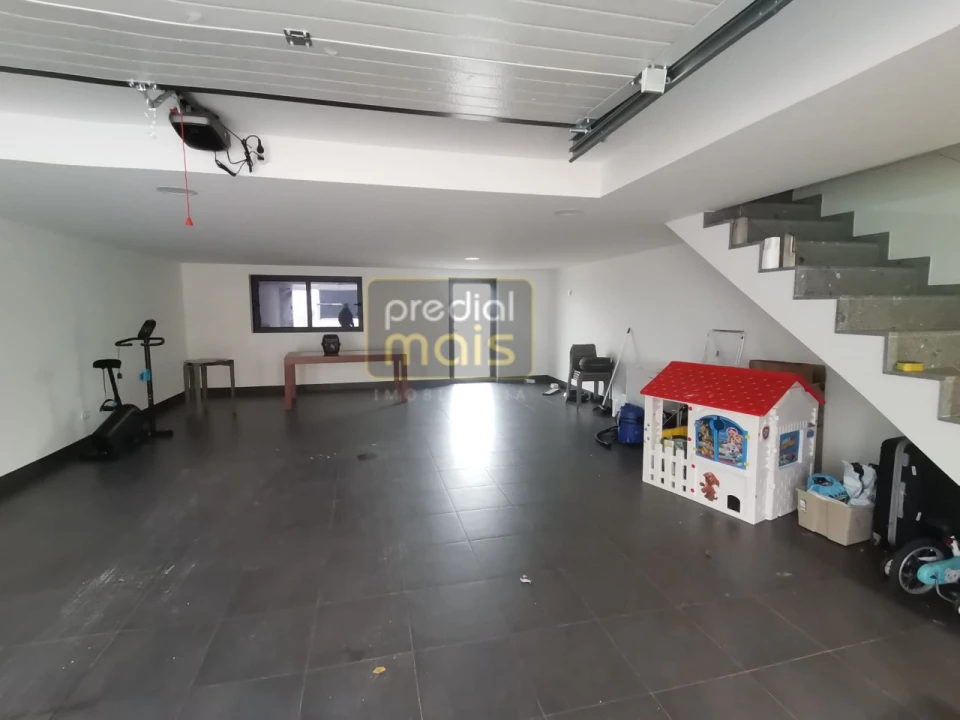 Moradia T3 para Venda em Gondifelos, Cavalões e Outiz Foto 24