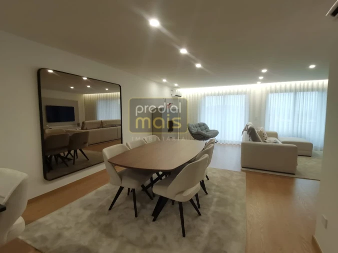 Moradia T3 para Venda em Gondifelos, Cavalões e Outiz Foto 9