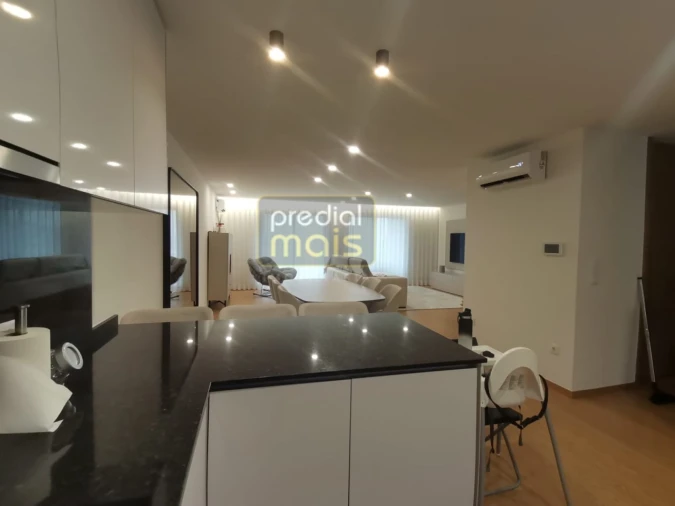 Moradia T3 para Venda em Gondifelos, Cavalões e Outiz Foto 12