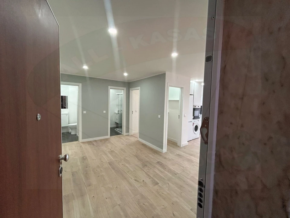 Apartamento T4 para Venda em Águas Livres Foto 7