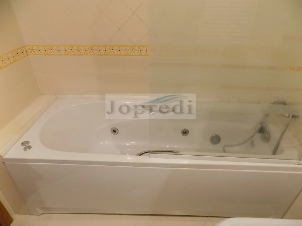 Apartamento T2 para Arrendamento em Carcavelos e Parede Foto 19