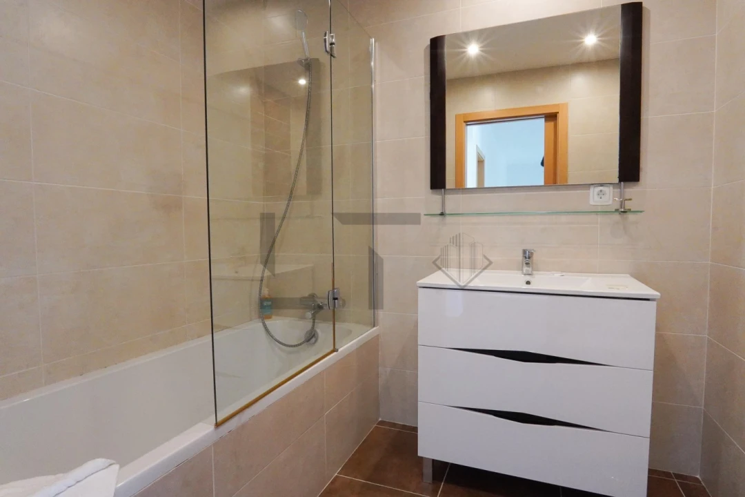 Moradia T4 para Venda em Carvalhal Foto 40