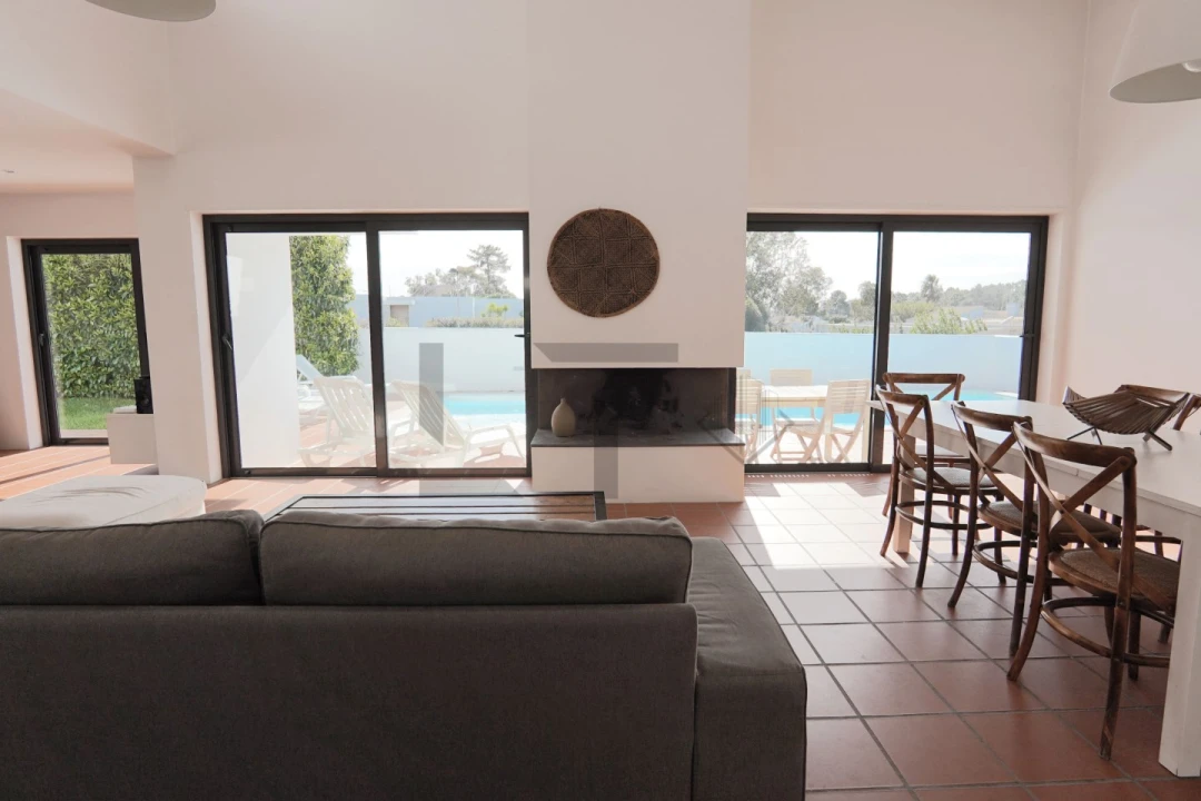 Moradia T4 para Venda em Comporta Foto 24