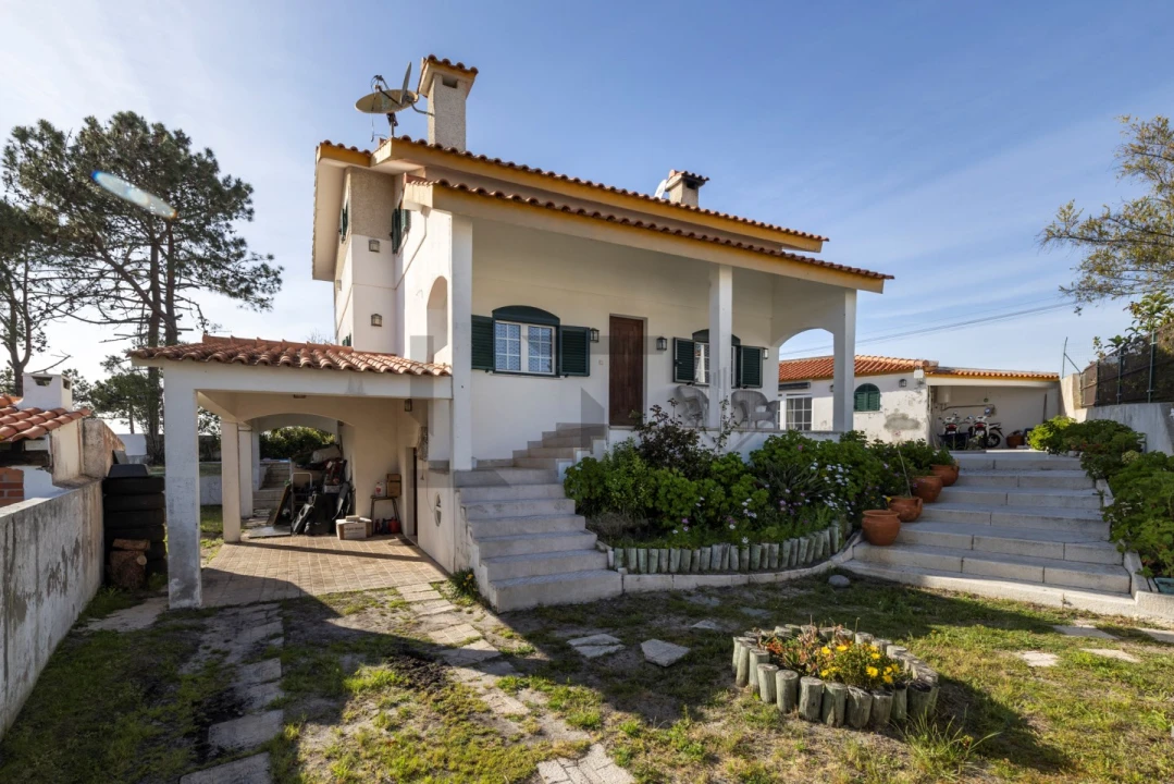 Moradia T5 para Venda em Melides Foto 3