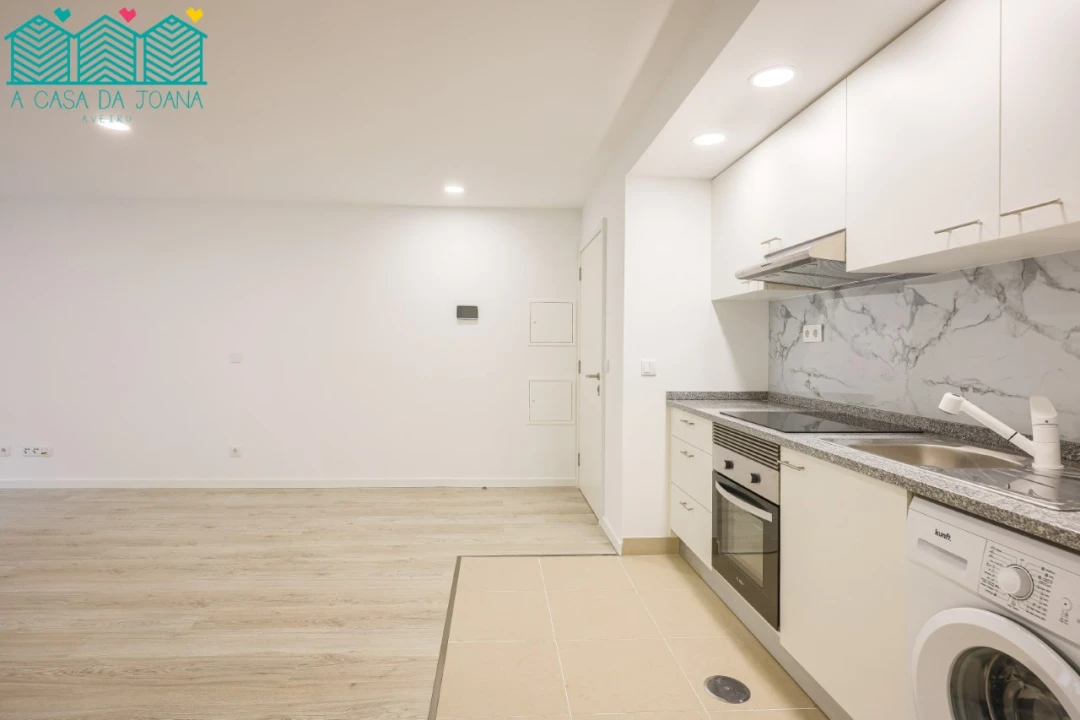 Apartamento T2 para Arrendamento em Aradas Foto 5