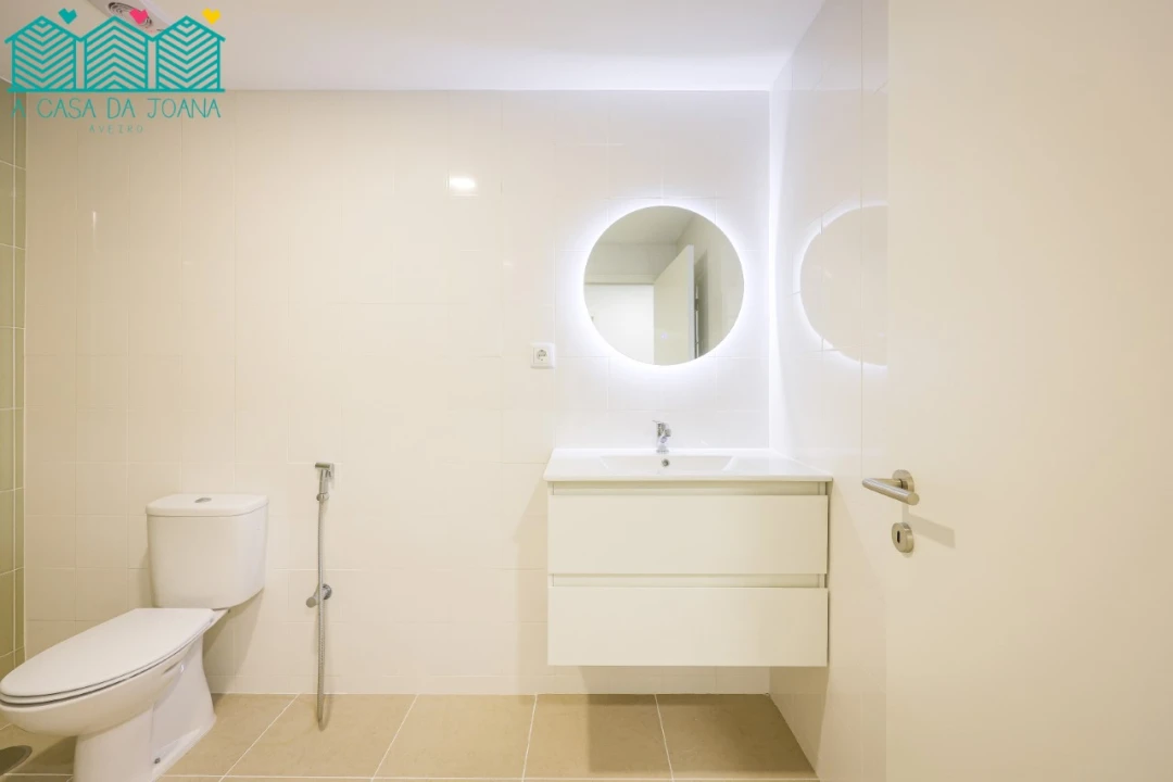 Apartamento T2 para Arrendamento em Aradas Foto 11