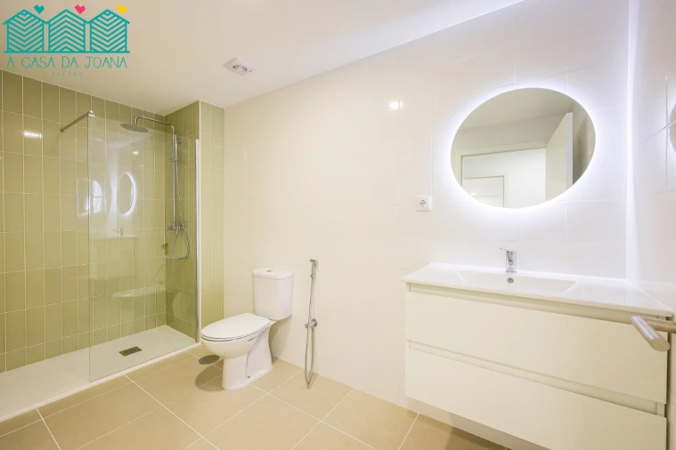 Apartamento T2 para Arrendamento em Aradas Foto 9