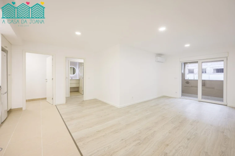 Apartamento T2 para Arrendamento em Aradas Foto 19