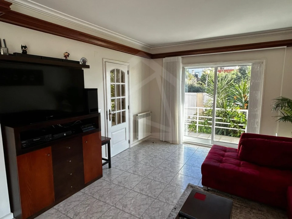 Moradia T3 para Venda em Escapães Foto 10