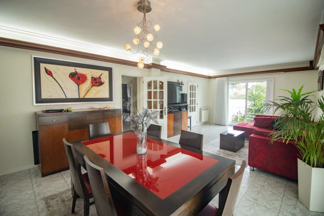 Moradia T3 para Venda em Escapães Foto 8