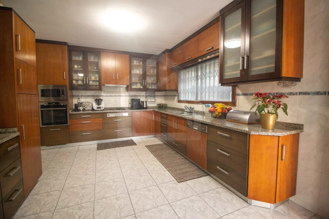 Moradia T3 para Venda em Escapães Foto 13