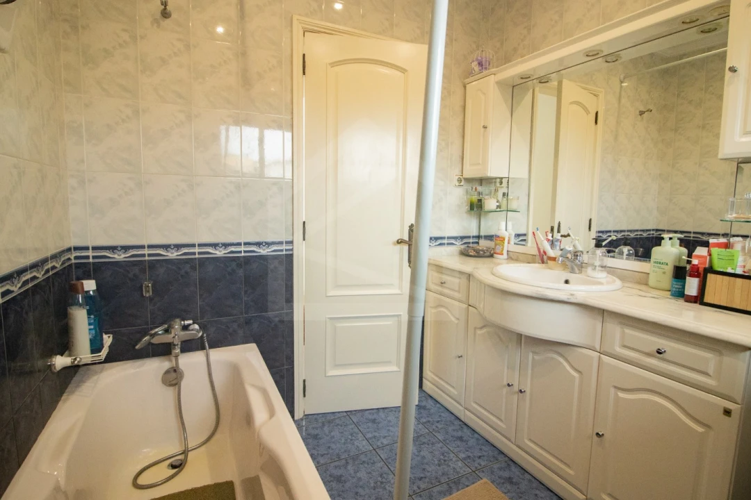 Moradia T3 para Venda em Escapães Foto 34