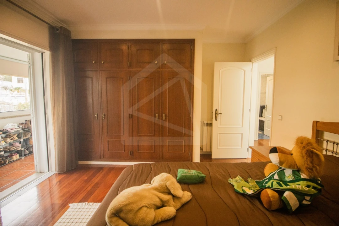 Moradia T3 para Venda em Escapães Foto 40