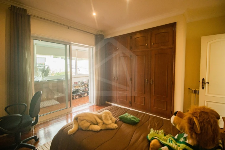 Moradia T3 para Venda em Escapães Foto 39