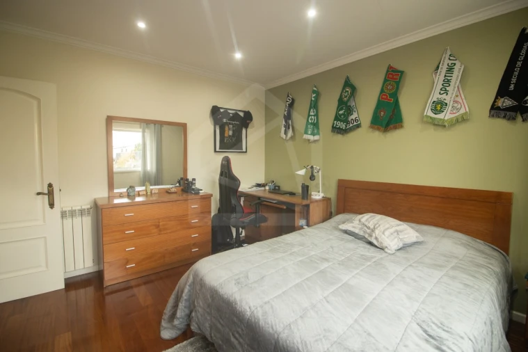 Moradia T3 para Venda em Escapães Foto 42