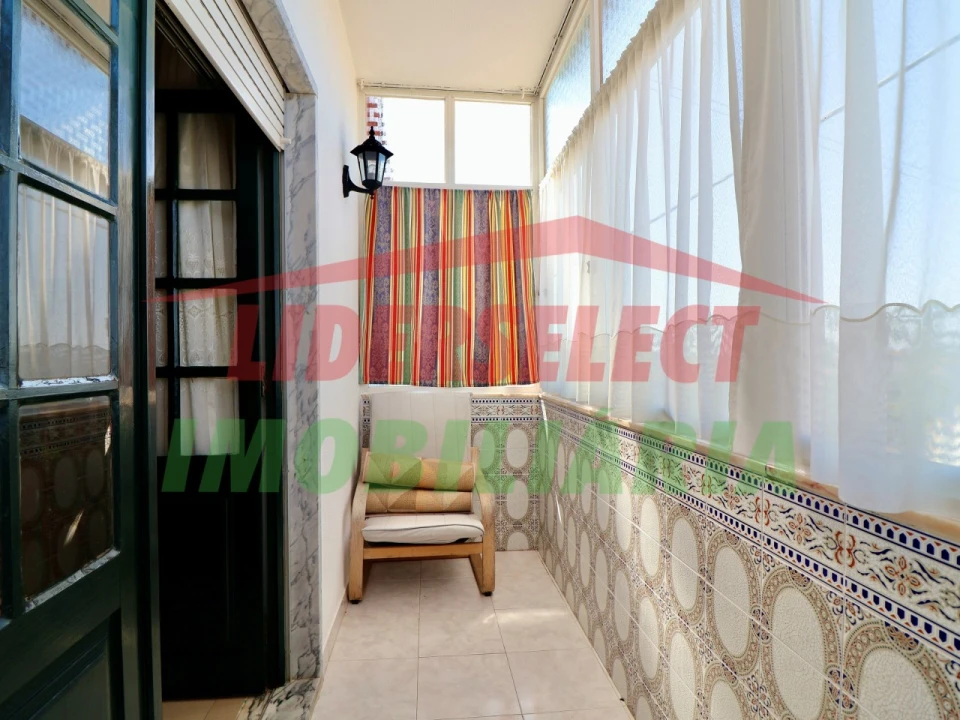 Moradia T2 para Venda em Silveira Foto 12