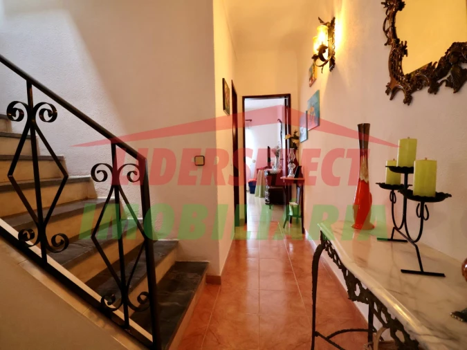 Moradia T2 para Venda em Silveira Foto 6