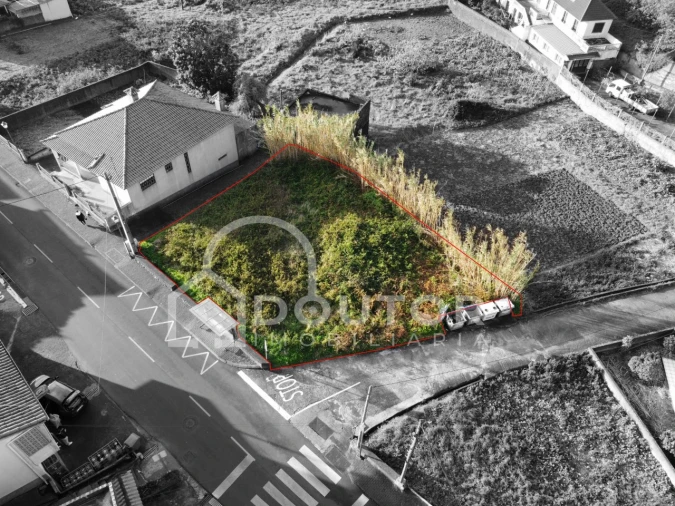 Terreno para Venda em Porto Moniz