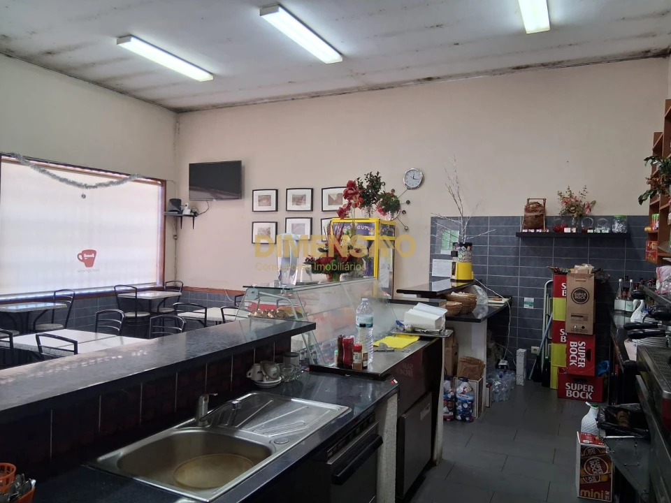 Loja para Trespasse em Custóias, Leça do Balio e Guifões Foto 7