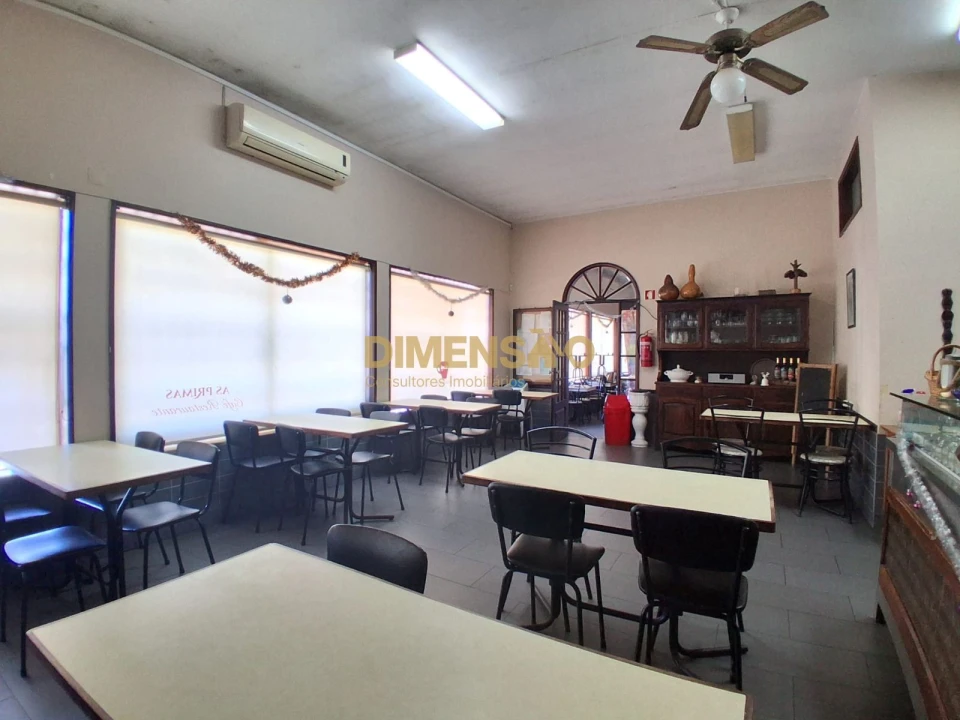 Loja para Trespasse em Custóias, Leça do Balio e Guifões Foto 9