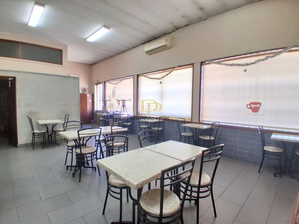 Loja para Trespasse em Custóias, Leça do Balio e Guifões Foto 3