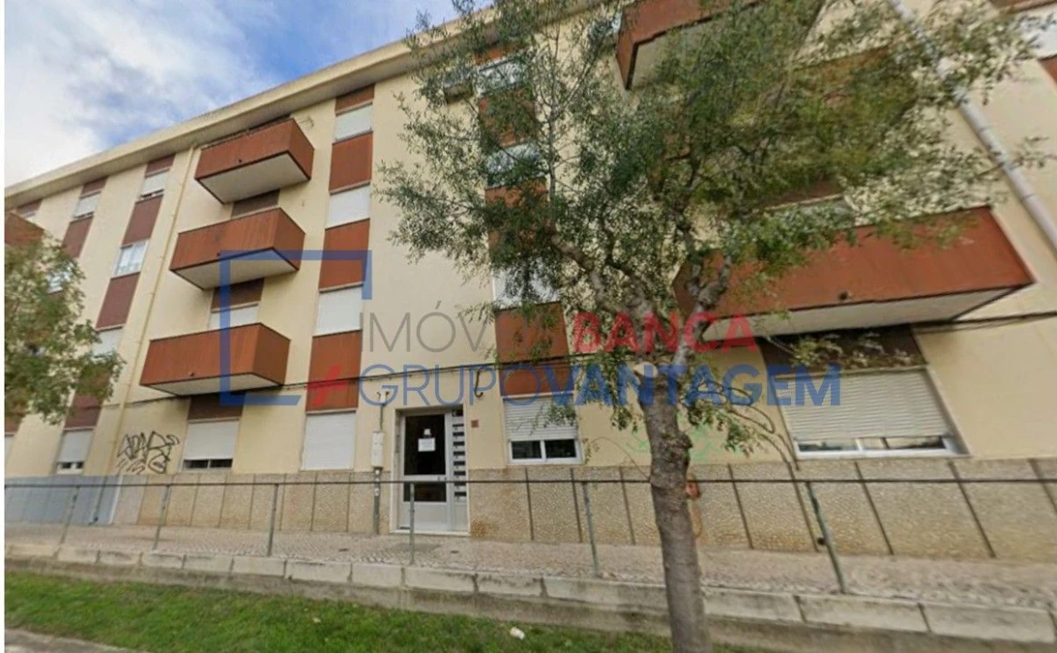 Apartamento T3 para Venda em Pinhal Novo Foto 2