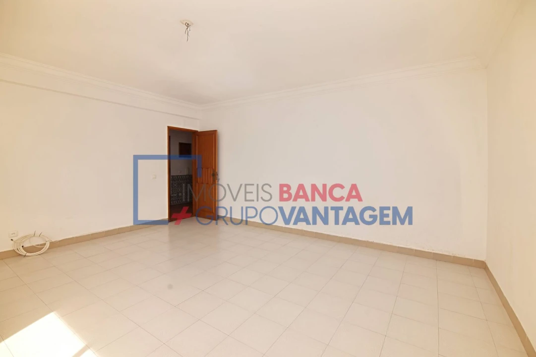 Apartamento T3 para Venda em Pinhal Novo Foto 9