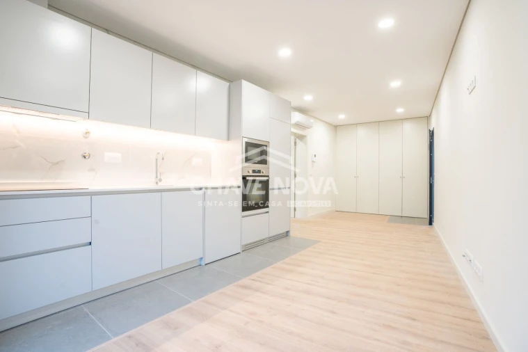 Apartamento T1 para Arrendamento em Alfena