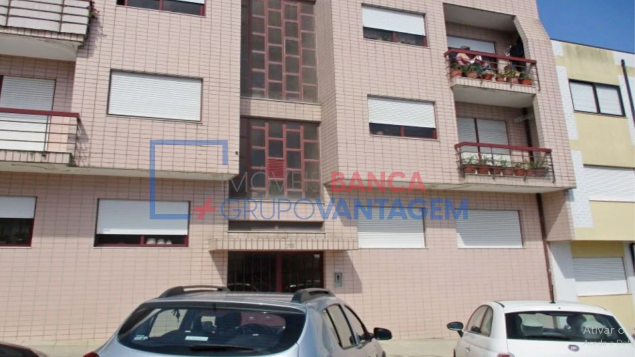 Apartamento T2 para Venda em Ermesinde Foto 1