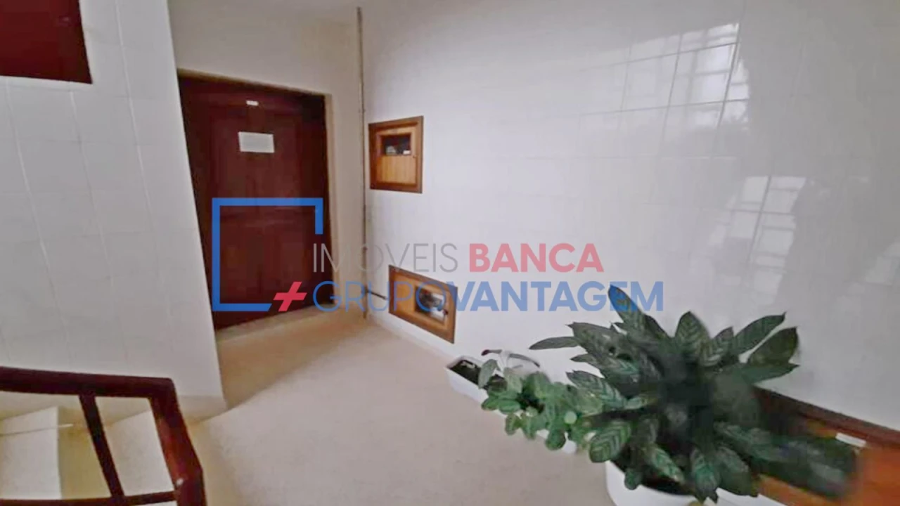 Apartamento T2 para Venda em Ermesinde Foto 3