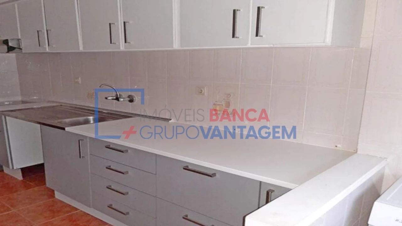 Apartamento T2 para Venda em Ermesinde Foto 13