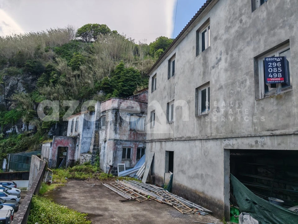 Prédio para Venda em Povoação Foto 2
