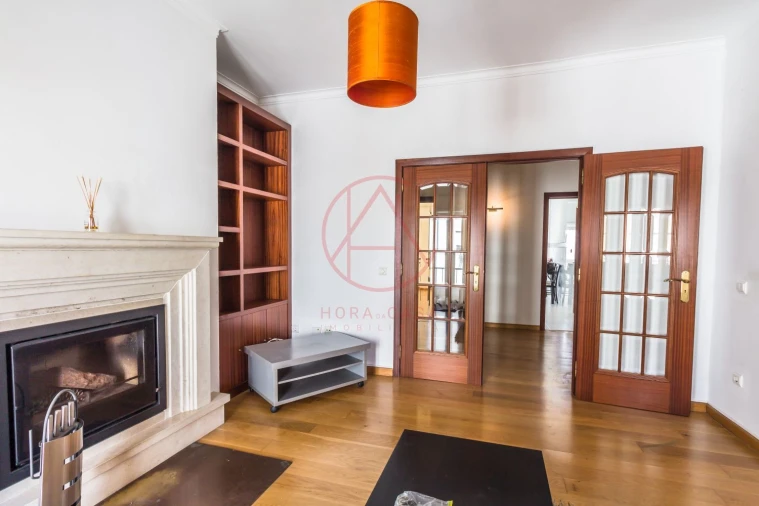 Apartamento T3 para Venda em Barreiro e Lavradio Foto 3