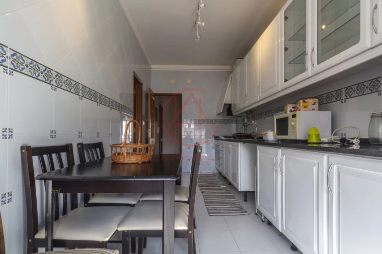 Apartamento T3 para Venda em Barreiro e Lavradio Foto 23