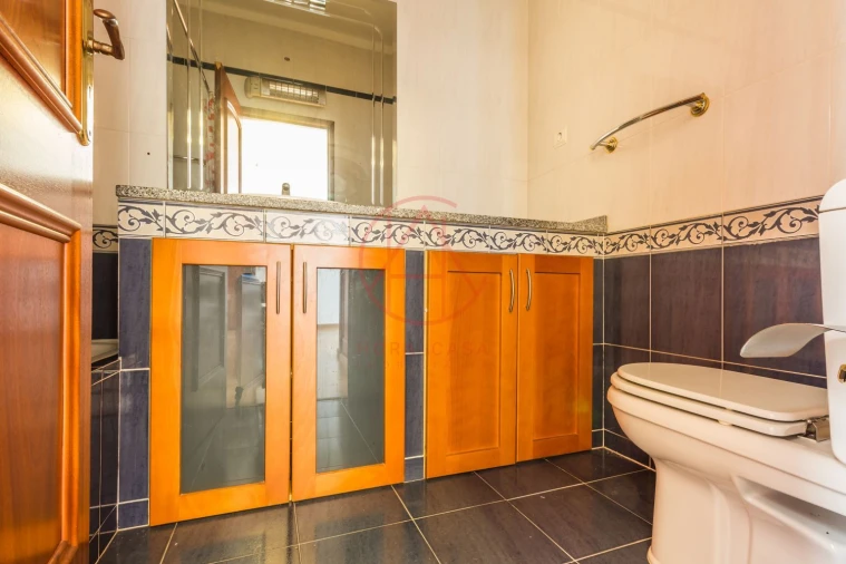 Apartamento T3 para Venda em Barreiro e Lavradio Foto 10