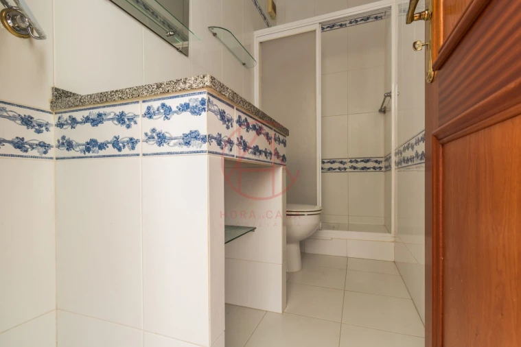 Apartamento T3 para Venda em Barreiro e Lavradio Foto 4