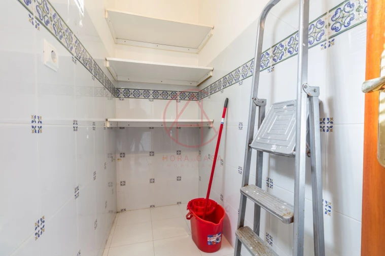 Apartamento T3 para Venda em Barreiro e Lavradio Foto 13