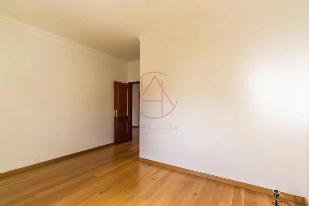 Apartamento T3 para Venda em Barreiro e Lavradio Foto 6