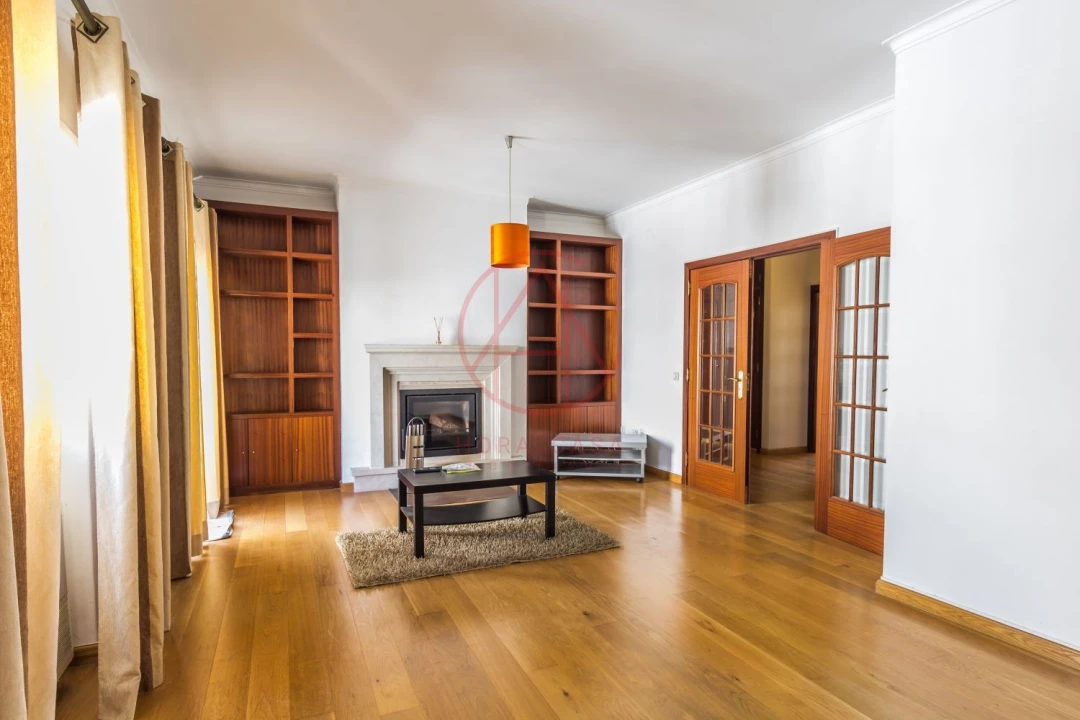 Apartamento T3 para Venda em Barreiro e Lavradio Foto 2