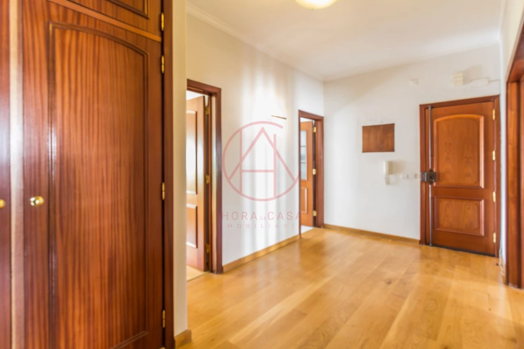 Apartamento T3 para Venda em Barreiro e Lavradio Foto 12