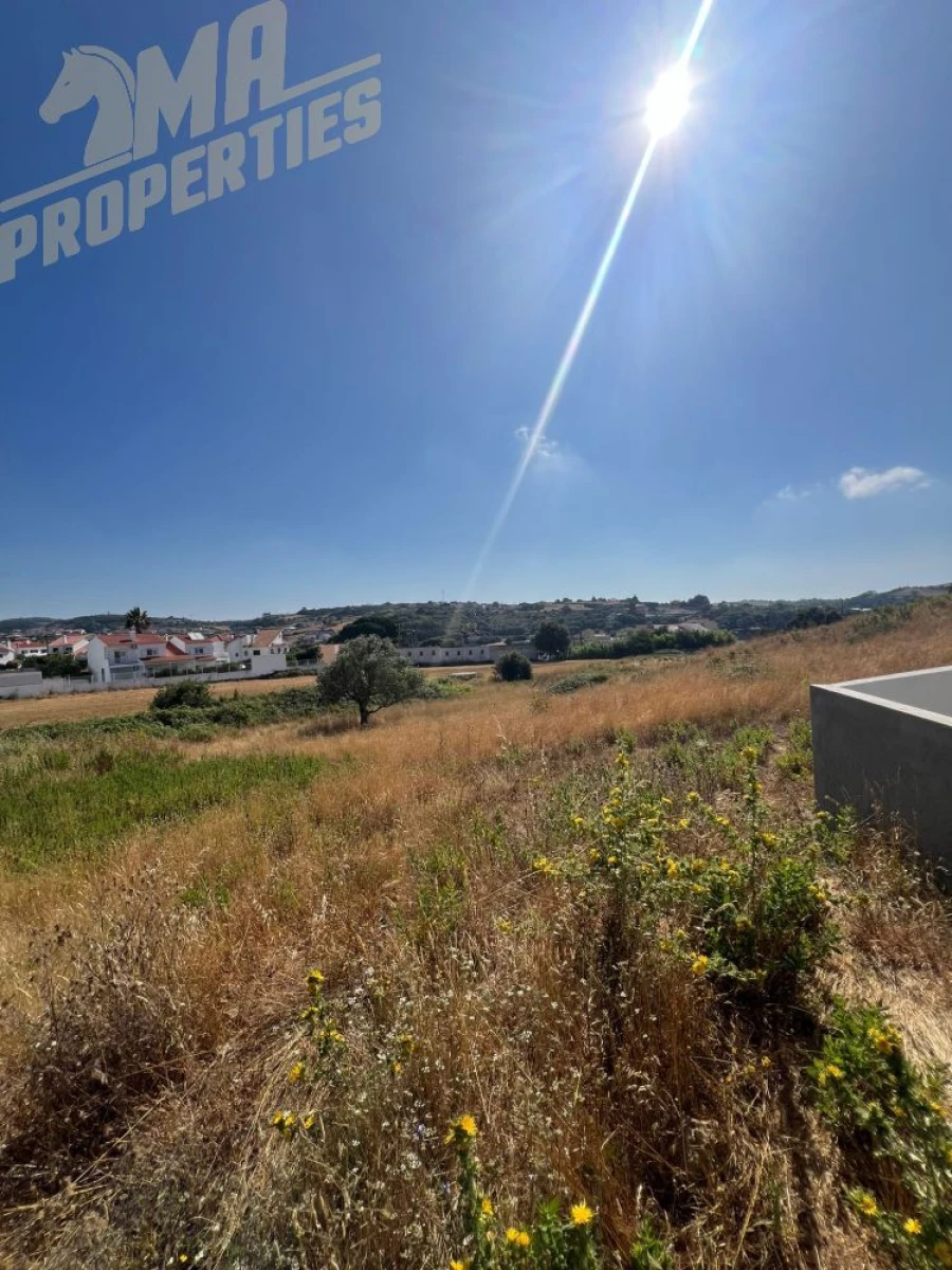 Terreno para Venda em Milharado Foto 8