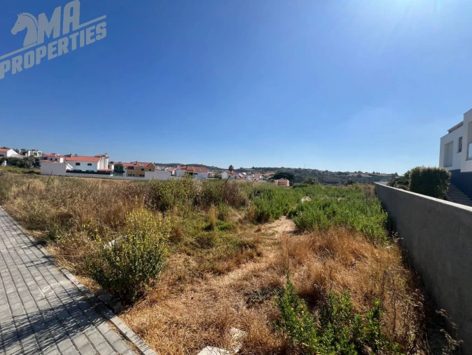 Terreno para Venda em Milharado Foto 13