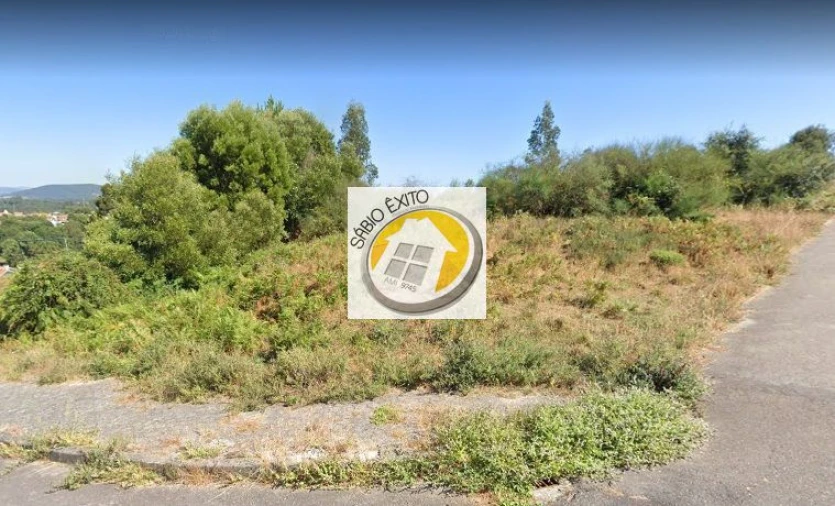 Terreno para Venda em Vila de Cucujães Foto 2