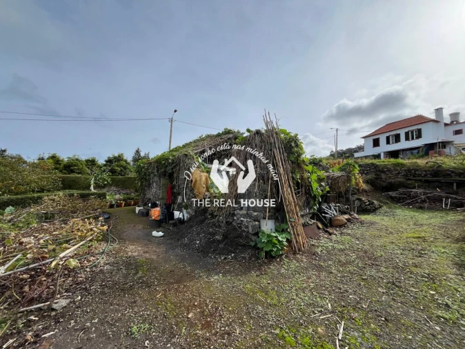 Terreno para Venda em Porto da Cruz Foto 5