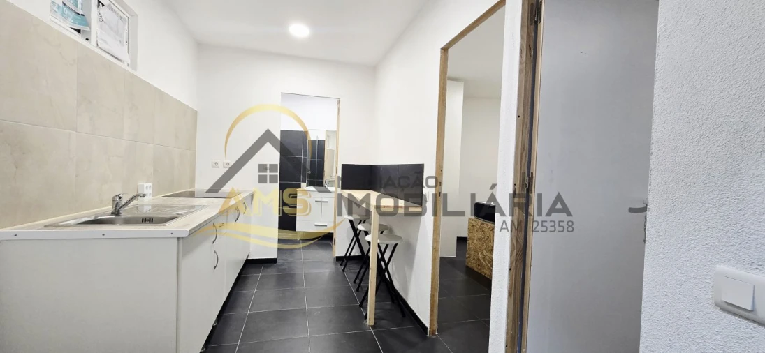 Loja para Venda em Azurem Foto 7