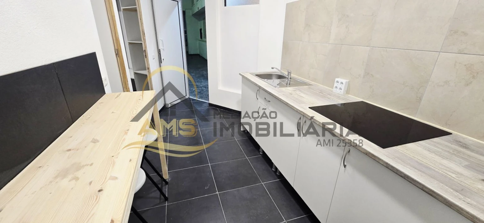 Loja para Venda em Azurem Foto 5