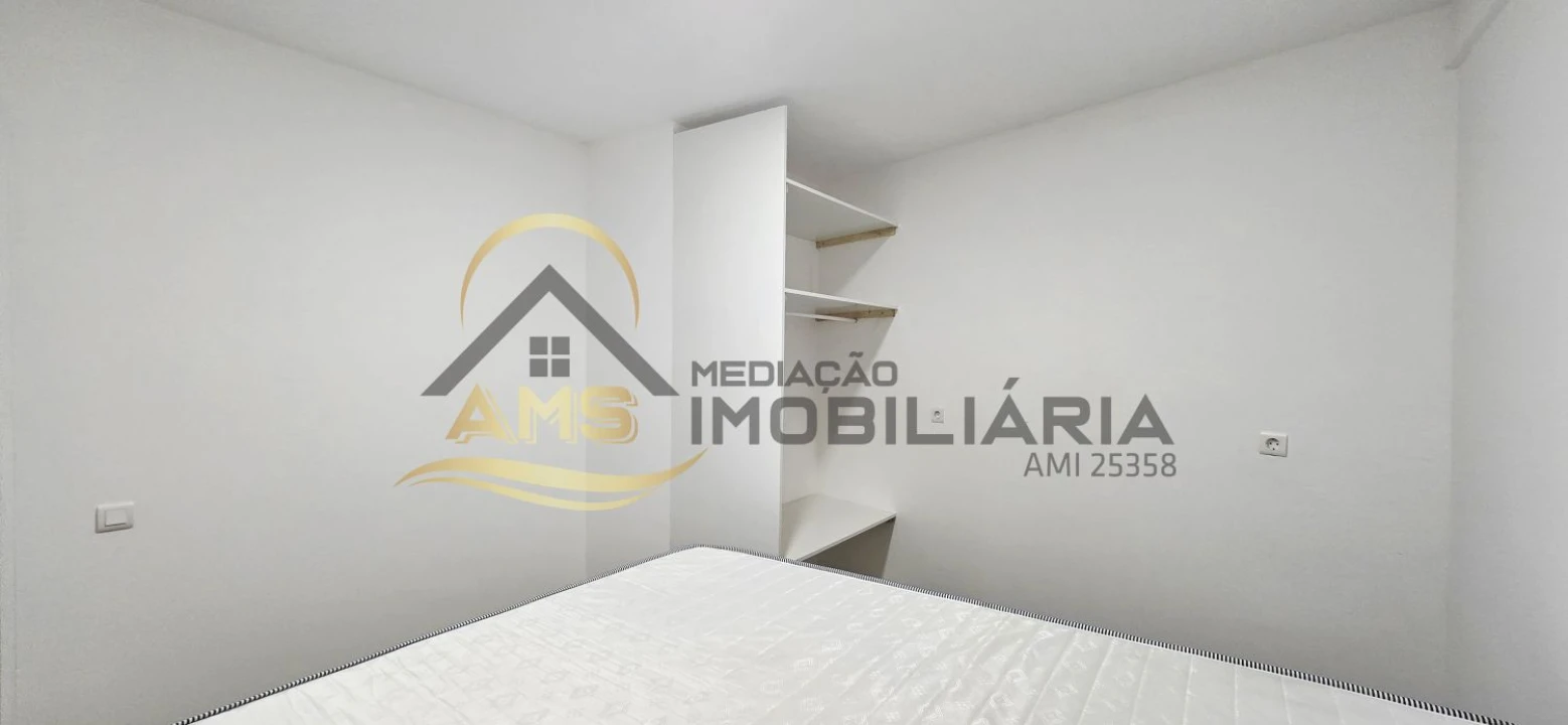 Loja para Venda em Azurem Foto 15