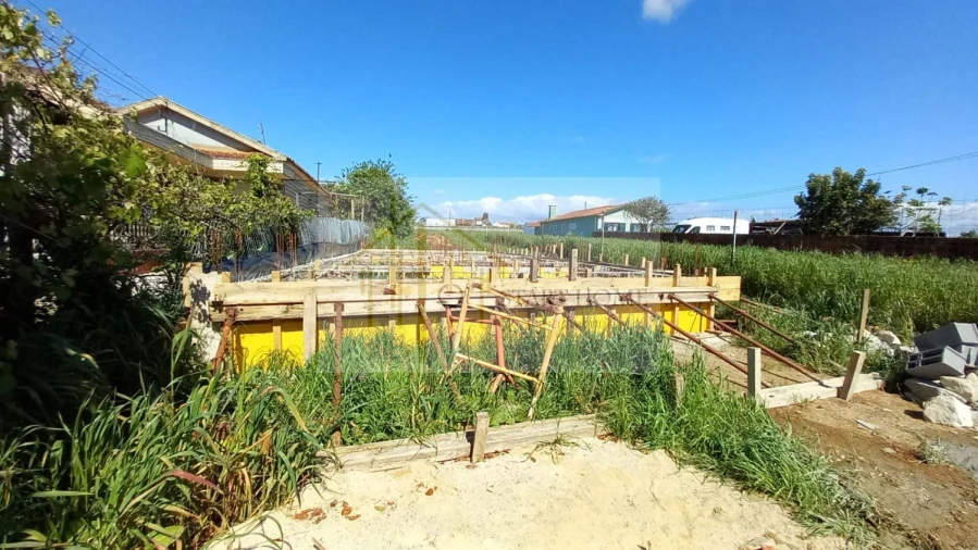 Moradia T3 para Venda em Valega Foto 8