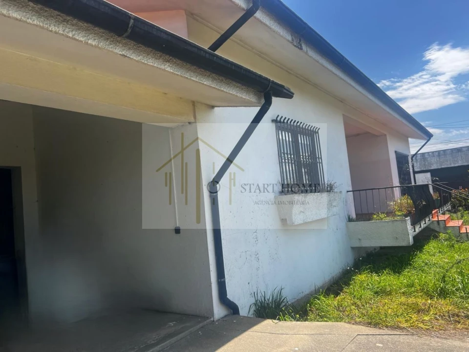 Moradia T2 para Venda em Cortegaça Foto 1